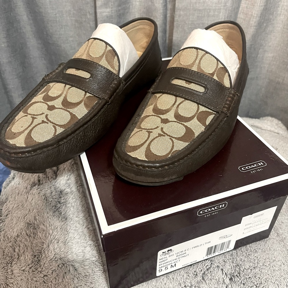 Coach Coin Signature Leather Driver Men's Shoes Maple size 9.5M